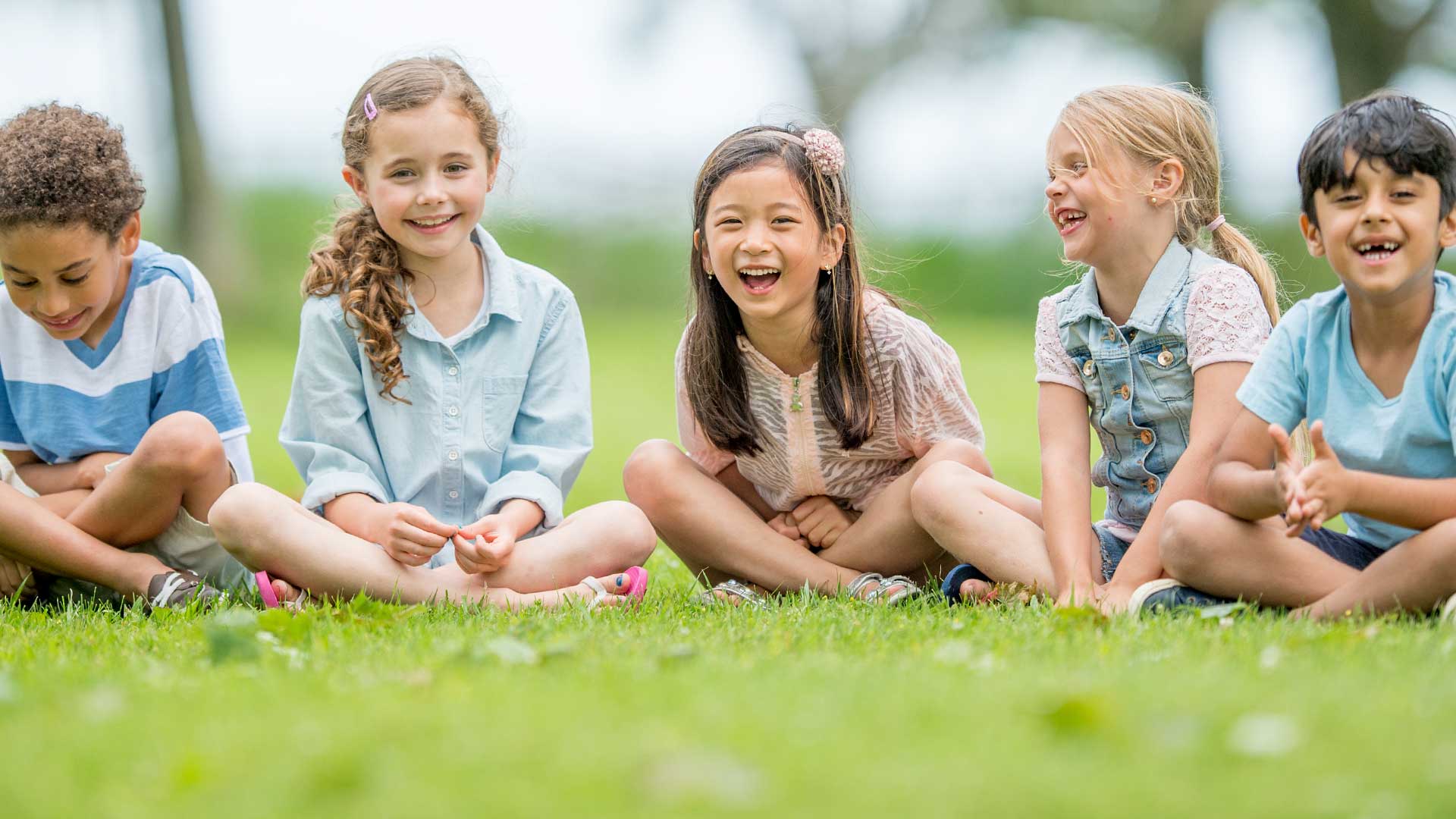 slider-kids-sitting-tall.jpg